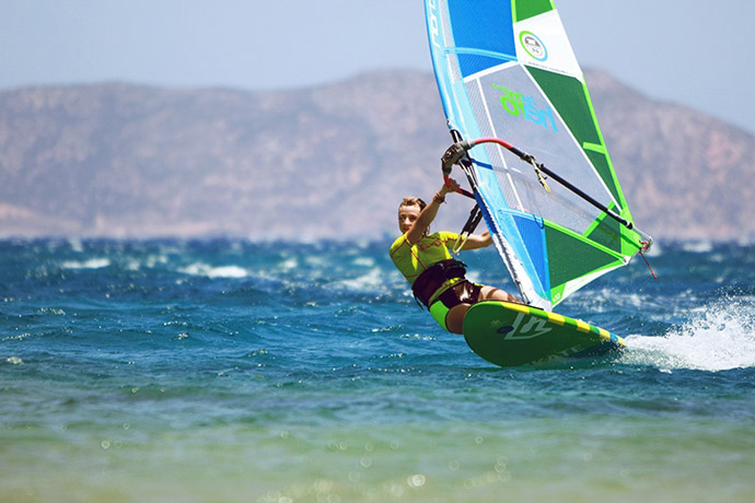 summer-windsurfing-karpathos