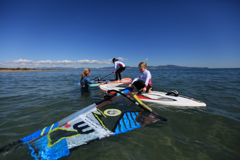 golf-de-roses-windsurf-kids