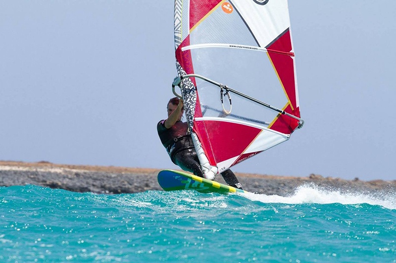 Sal-centre-windsurf