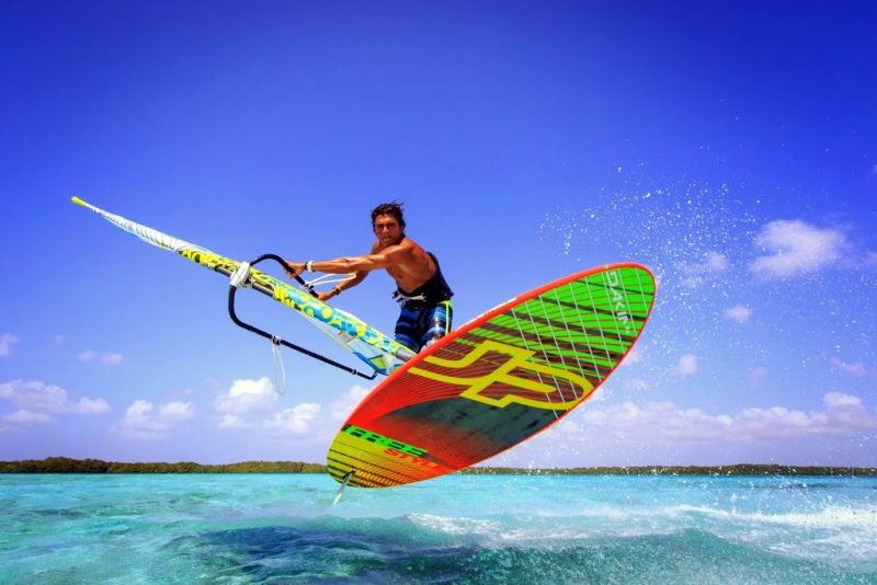 Bonaire-windsurfing