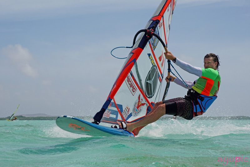 windsurfing-carribbean