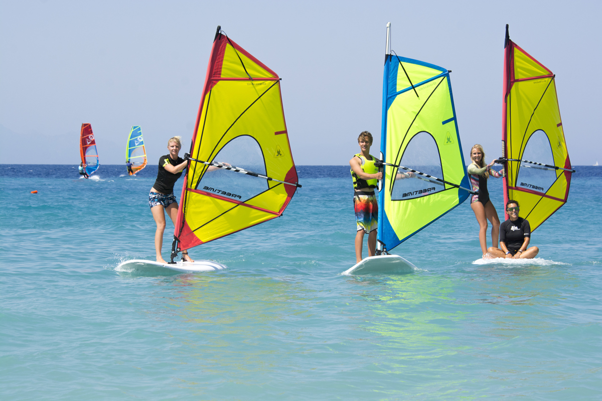 windsurfing