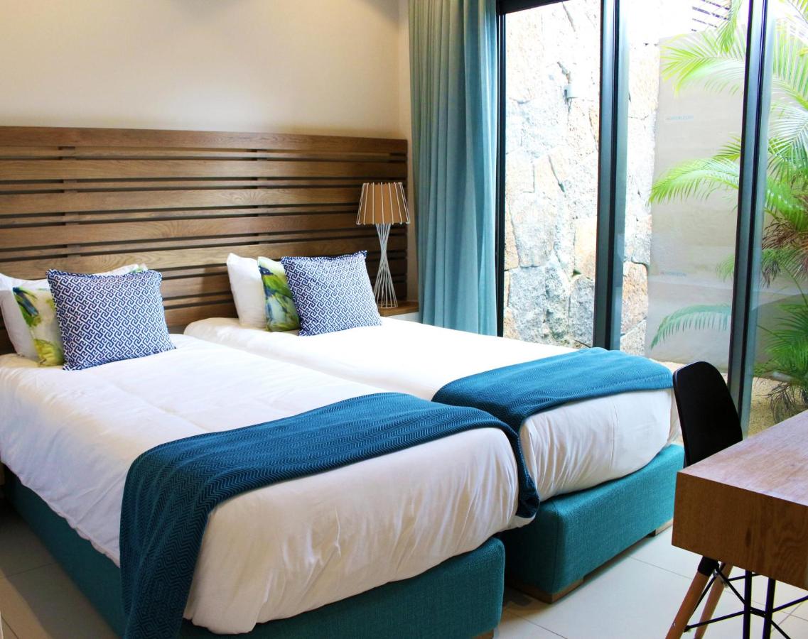 Black River Marina Luxury Apartments, Le Morne - windsurf holidays