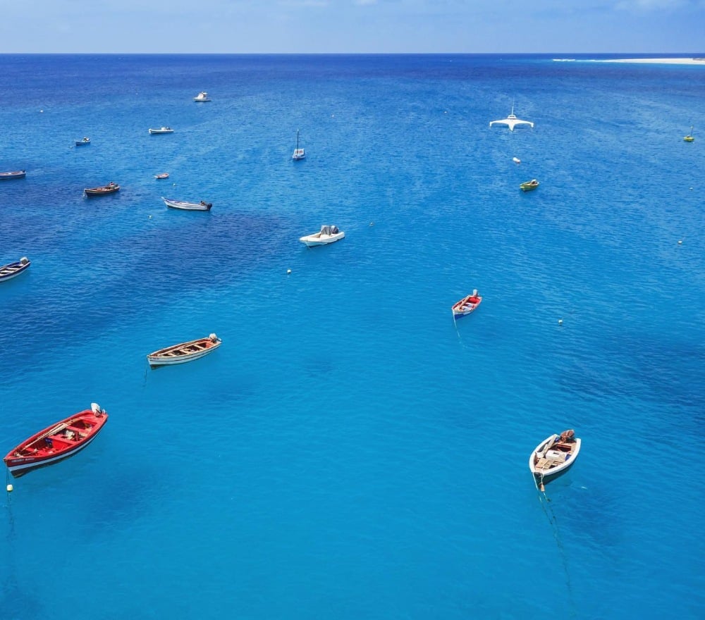 Sal windsurf holidays