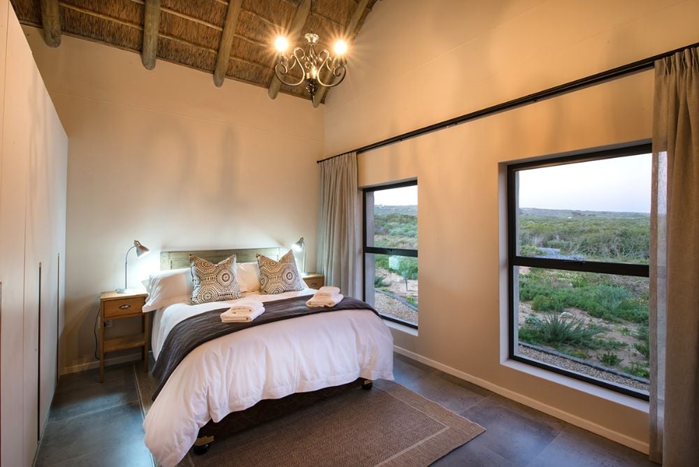 Langebaan Sea View Villas, Langebaan - windsurf holidays