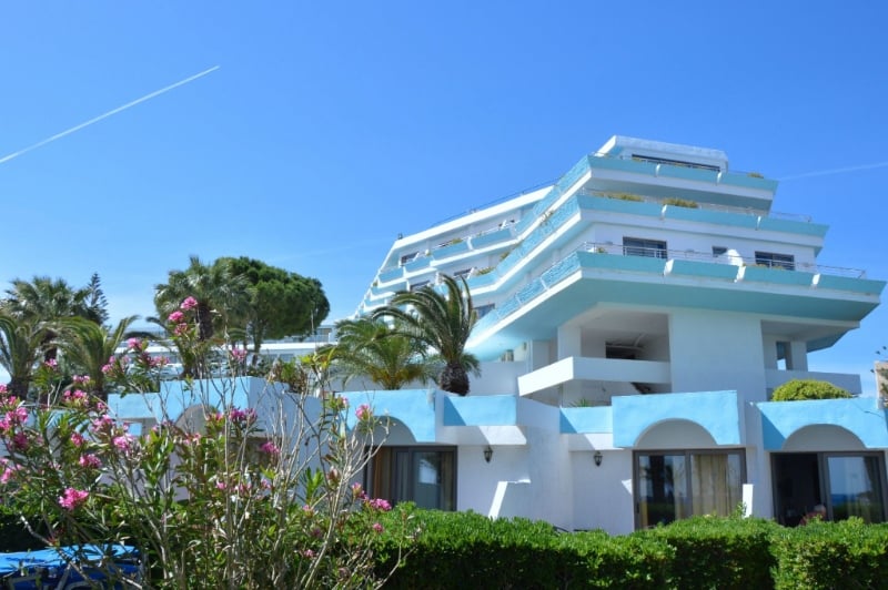 Blue Horizon, Rhodes North - windsurf holidays