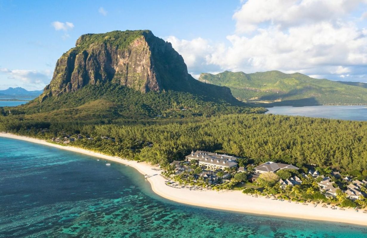 St Regis Mauritius Resort, Le Morne - windsurf holidays