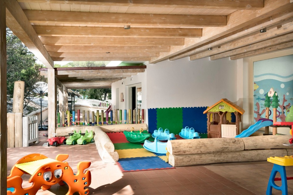 Le Dune Resort And Spa, Northern Sardinia - windsurf holidays