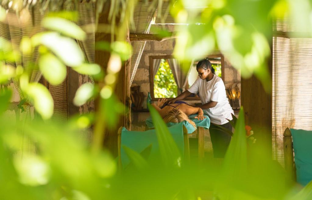 Kiwengwa Boutique, Zanzibar - windsurf holidays