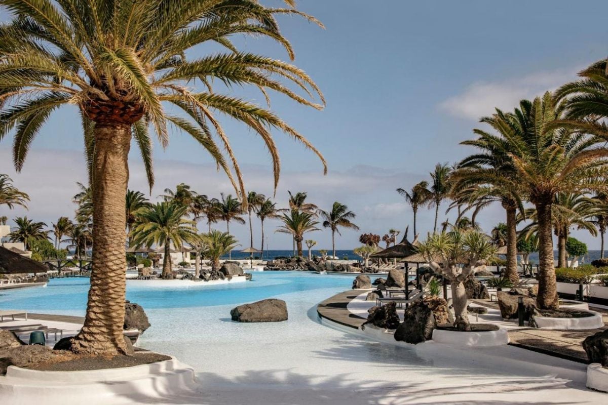 Paradisus By Melia Salinas Lanzarote, Lanzarote (costa Teguise) - windsurf holidays