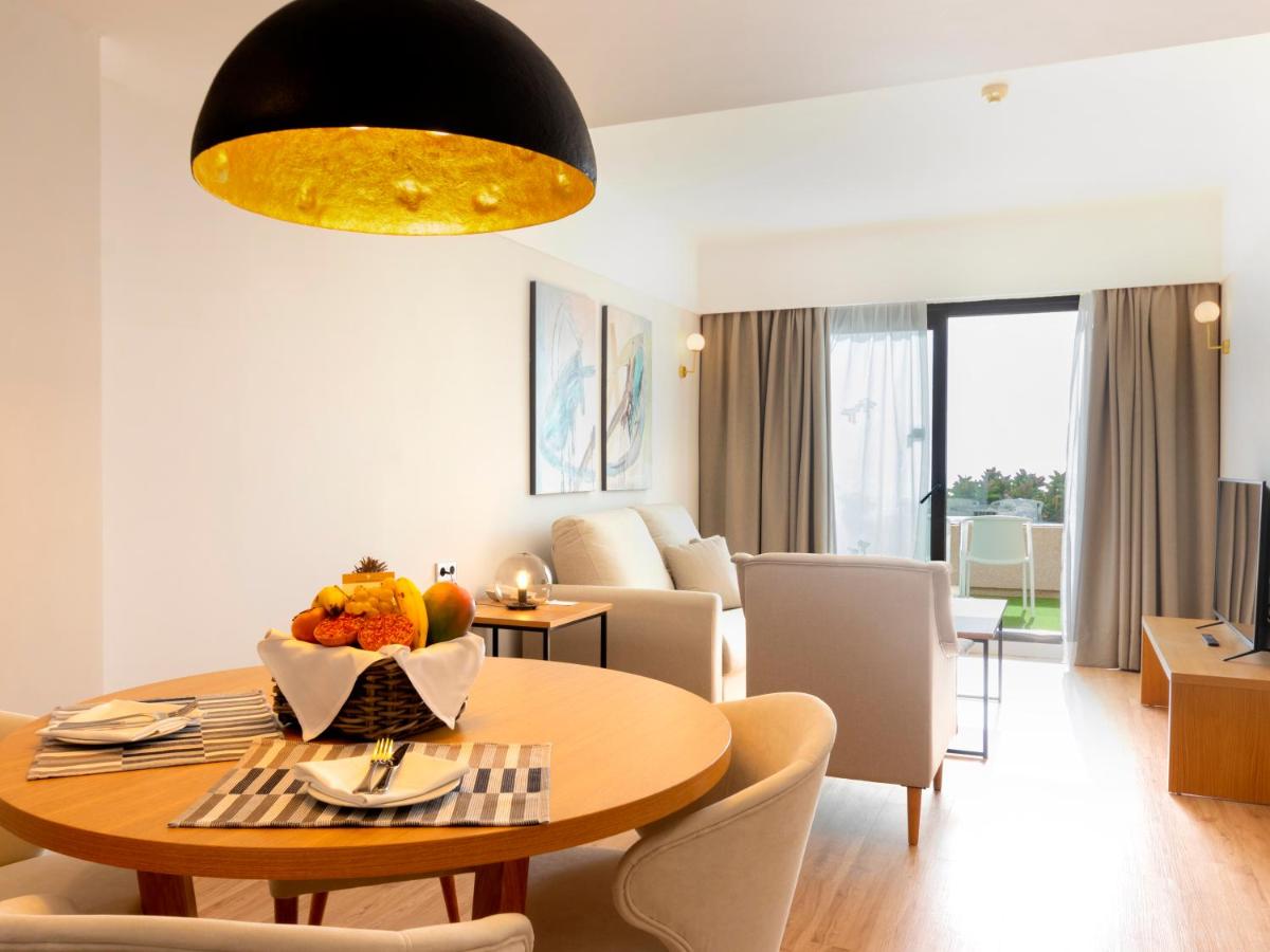 The Occidental Grand Teguise Playa, Lanzarote (costa Teguise) - windsurf holidays