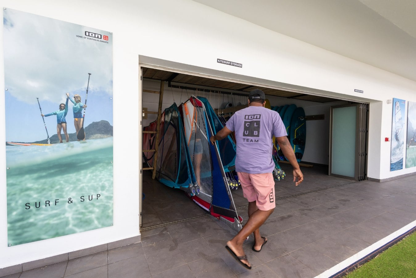 NEW - Windsurf, Kitesurf, Wingfoil school at Lagoon, Le Morne
