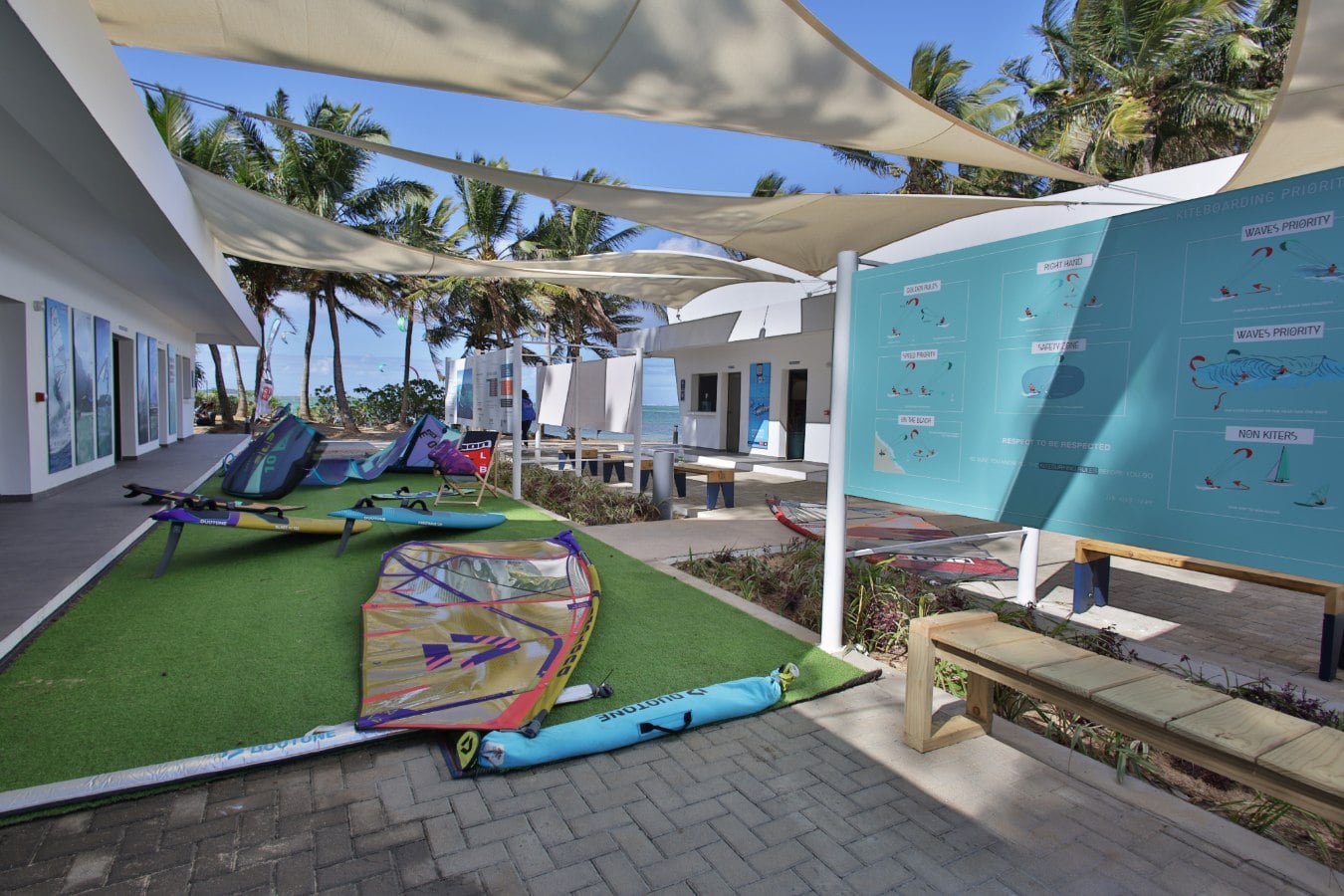 NEW - Windsurf, Kitesurf, Wingfoil school at Lagoon, Le Morne