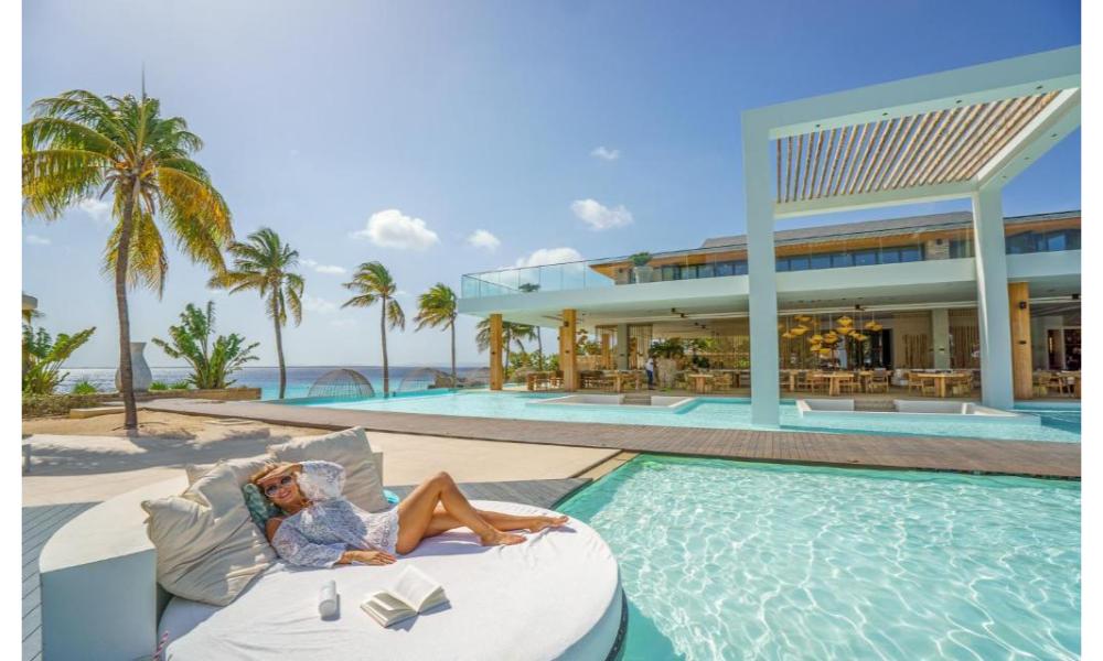 Van Der Valk Plaza Beach Resort Bonaire, Bonaire - windsurf holidays