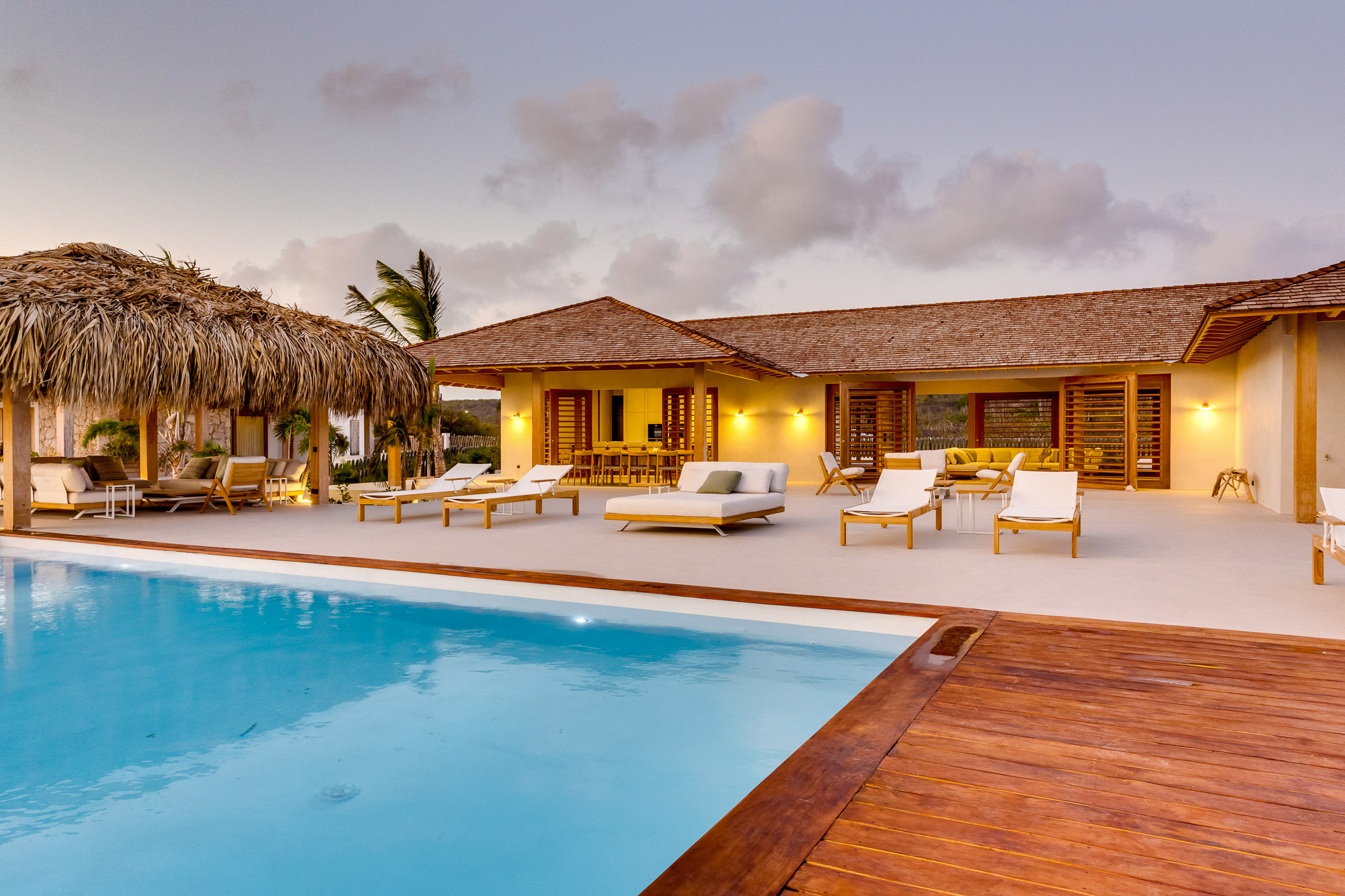 Oceanfront Beach House, Bonaire - windsurf holidays