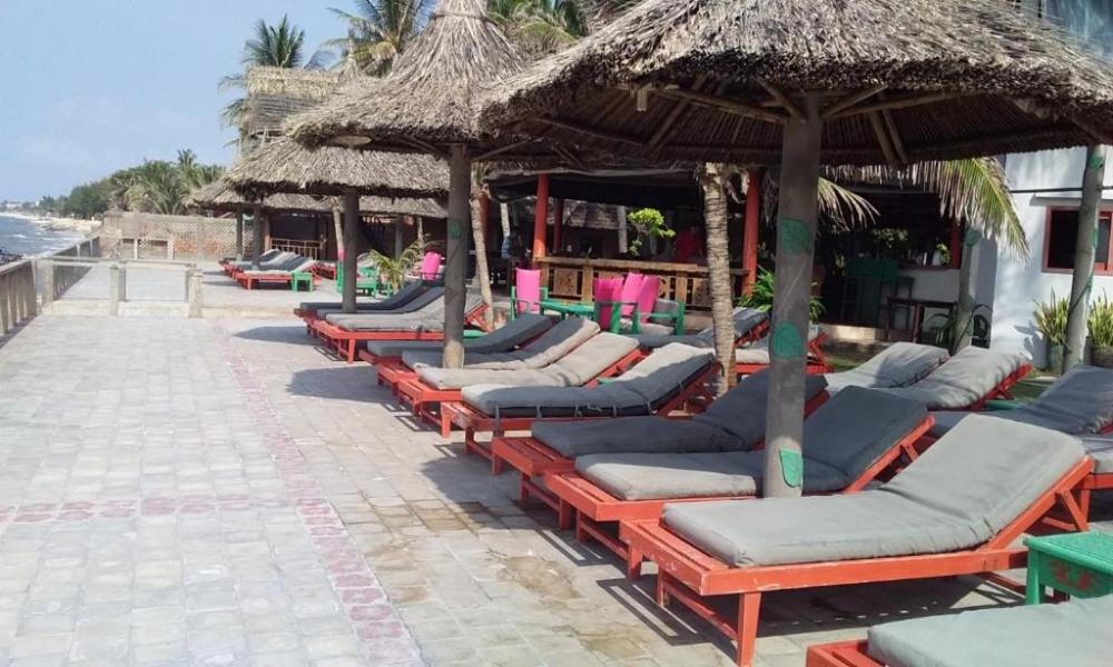 Full Moon Beach Resort, Mui Ne - windsurf holidays