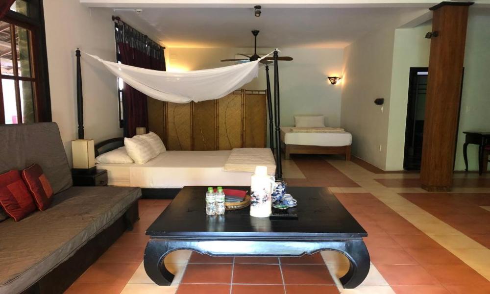 Full Moon Beach Resort, Mui Ne - windsurf holidays