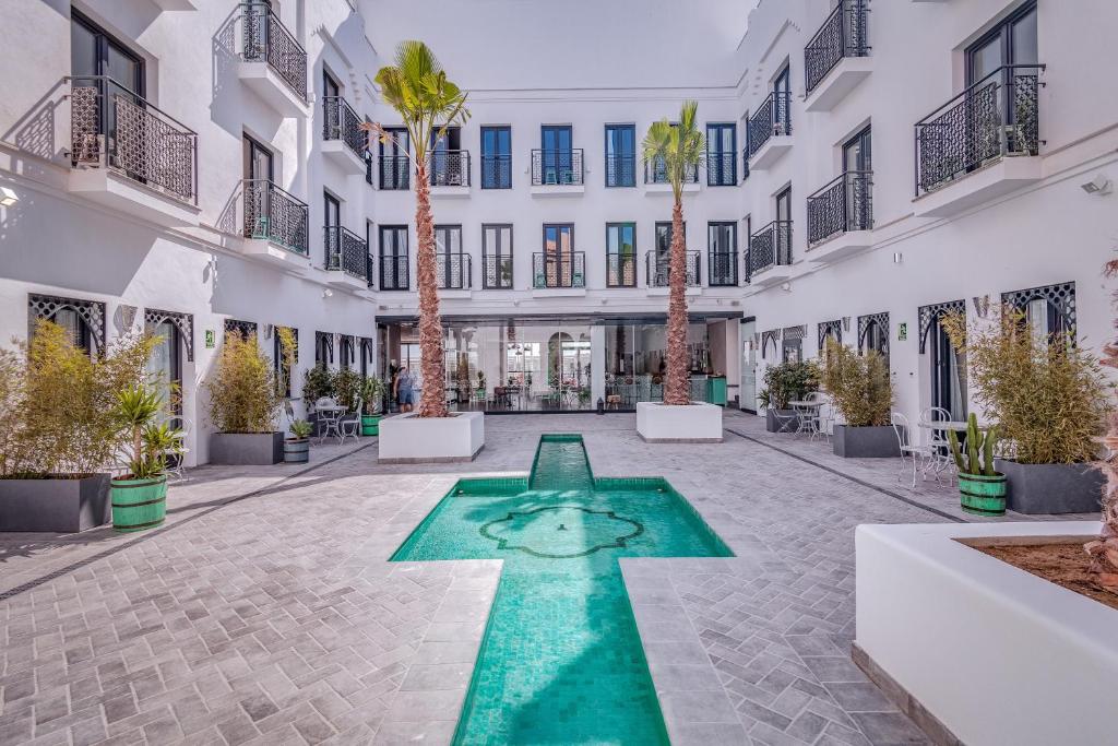 La Residencia Hotel Port, Tarifa - windsurf holidays