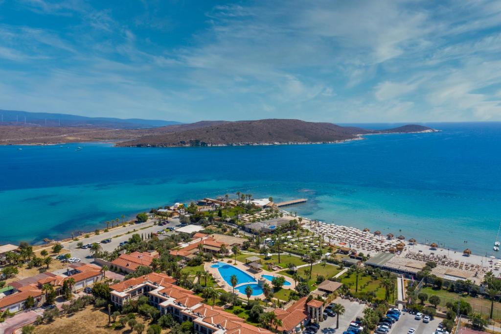 Alacati Beach Resort, Alacati — Learn to Windsurf Holiday
