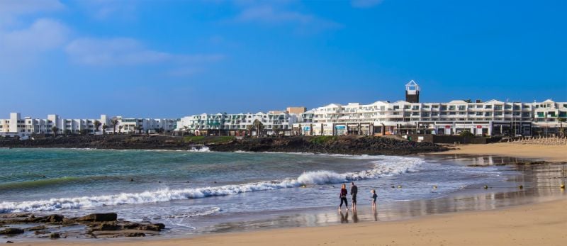 Lanzarote (costa Teguise) windsurf holidays